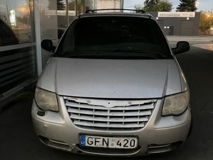 Сірий Крайслер Voyager, об'ємом двигуна 2.5 л та пробігом 270 тис. км за 750 $, фото 1 на Automoto.ua