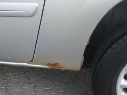 Серый Крайслер Вояджер, объемом двигателя 2.78 л и пробегом 250 тыс. км за 5900 $, фото 1 на Automoto.ua