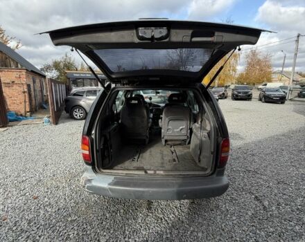 Крайслер Вояджер 2000 в Дергачах на Automoto.ua Синий Крайслер Вояджер, объемом двигателя 2.5 л и пробегом 200 тыс. км за 3000 $, фото 6 на Automoto.ua