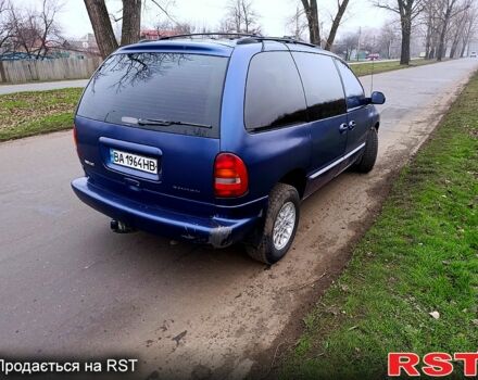 Синий Крайслер Вояджер, объемом двигателя 2.5 л и пробегом 0 тыс. км за 3900 $, фото 10 на Automoto.ua