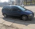 Синій Крайслер Voyager, об'ємом двигуна 0 л та пробігом 1 тис. км за 3500 $, фото 1 на Automoto.ua