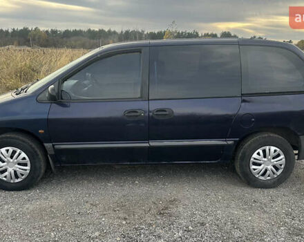 Крайслер Вояджер 2000 в Киеве на Automoto.ua Синий Крайслер Вояджер, объемом двигателя 2.5 л и пробегом 300 тыс. км за 2500 $, фото 10 на Automoto.ua