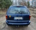 Синій Крайслер Voyager, об'ємом двигуна 2.43 л та пробігом 437 тис. км за 3000 $, фото 1 на Automoto.ua