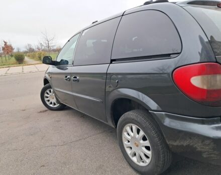 Синий Крайслер Вояджер, объемом двигателя 2.5 л и пробегом 3 тыс. км за 3547 $, фото 4 на Automoto.ua