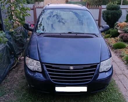 Синій Крайслер Voyager, об'ємом двигуна 2.8 л та пробігом 340 тис. км за 6600 $, фото 1 на Automoto.ua