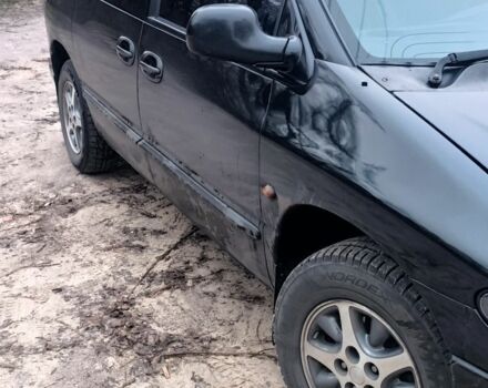 Зеленый Крайслер Вояджер, объемом двигателя 2.5 л и пробегом 400 тыс. км за 2957 $, фото 3 на Automoto.ua