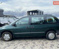Крайслер Voyager 1999 у Мукачеве на Automoto.ua Зелений Крайслер Voyager, об'ємом двигуна 2.5 л та пробігом 158 тис. км за 5300 $, фото 3 на Automoto.ua