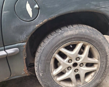 Зеленый Крайслер Вояджер, объемом двигателя 2.5 л и пробегом 432 тыс. км за 3500 $, фото 7 на Automoto.ua