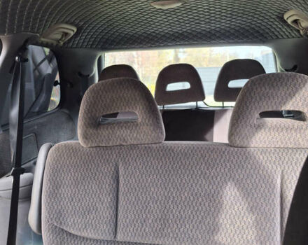 Зеленый Крайслер Вояджер, объемом двигателя 2.5 л и пробегом 432 тыс. км за 3500 $, фото 9 на Automoto.ua