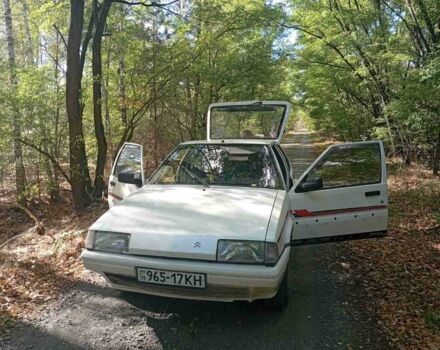 Ситроен БХ 1987 в Малине на Automoto.ua Белый Ситроен БХ, объемом двигателя 9 л и пробегом 100 тыс. км за 1000 $, фото 1 на Automoto.ua