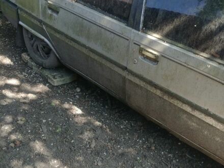 Сітроен БХ 1986 у Луцьку на Automoto.ua Сірий Сітроен БХ, об'ємом двигуна 0 л та пробігом 300 тис. км за 220 $, фото 1 на Automoto.ua