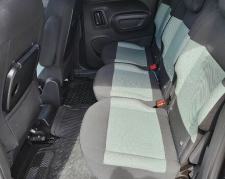 Асфальт Ситроен Берлинго, объемом двигателя 0 л и пробегом 170 тыс. км за 9800 $, фото 5 на Automoto.ua