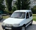 Белый Ситроен Берлинго, объемом двигателя 2 л и пробегом 250 тыс. км за 1950 $, фото 1 на Automoto.ua