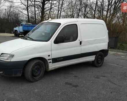 Белый Ситроен Берлинго, объемом двигателя 1.91 л и пробегом 350 тыс. км за 1650 $, фото 1 на Automoto.ua