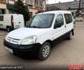 Белый Ситроен Берлинго, объемом двигателя 1.9 л и пробегом 300 тыс. км за 2600 $, фото 1 на Automoto.ua
