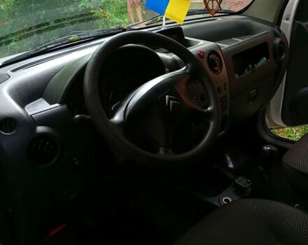 Белый Ситроен Берлинго, объемом двигателя 1.9 л и пробегом 0 тыс. км за 3999 $, фото 3 на Automoto.ua