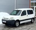 Белый Ситроен Берлинго, объемом двигателя 2 л и пробегом 250 тыс. км за 3200 $, фото 1 на Automoto.ua