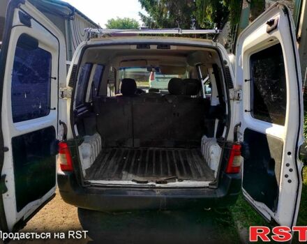 Белый Ситроен Берлинго, объемом двигателя 1.4 л и пробегом 279 тыс. км за 3200 $, фото 4 на Automoto.ua