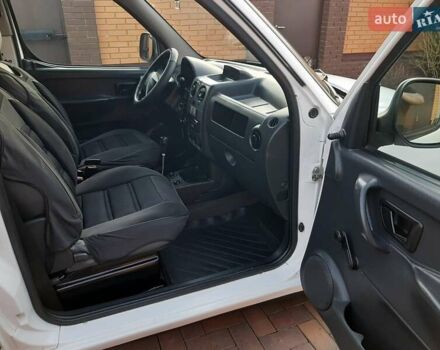 Белый Ситроен Берлинго, объемом двигателя 1.9 л и пробегом 210 тыс. км за 3000 $, фото 8 на Automoto.ua