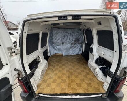 Белый Ситроен Берлинго, объемом двигателя 1.9 л и пробегом 310 тыс. км за 3850 $, фото 6 на Automoto.ua