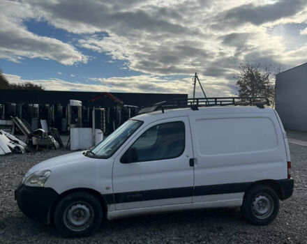 Ситроен Берлинго 2006 в Черновцах на Automoto.ua Белый Ситроен Берлинго, объемом двигателя 1.9 л и пробегом 350 тыс. км за 2950 $, фото 1 на Automoto.ua
