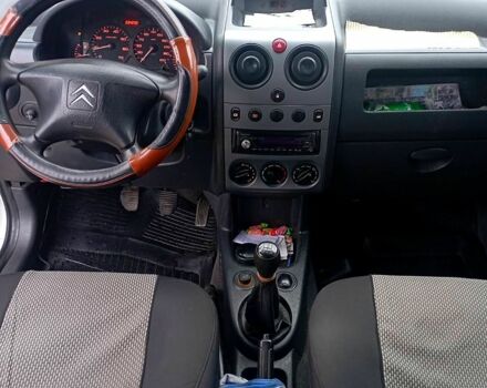 Белый Ситроен Берлинго, объемом двигателя 1.9 л и пробегом 234 тыс. км за 3100 $, фото 13 на Automoto.ua