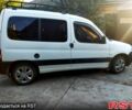 Білий Сітроен Берлінго, об'ємом двигуна 1.4 л та пробігом 205 тис. км за 3500 $, фото 2 на Automoto.ua
