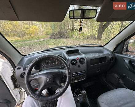 Белый Ситроен Берлинго, объемом двигателя 1.9 л и пробегом 412 тыс. км за 3800 $, фото 10 на Automoto.ua
