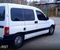 Білий Сітроен Берлінго, об'ємом двигуна 1.6 л та пробігом 180 тис. км за 3800 $, фото 1 на Automoto.ua