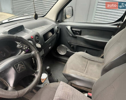 Білий Сітроен Берлінго, об'ємом двигуна 1.9 л та пробігом 323 тис. км за 2700 $, фото 4 на Automoto.ua