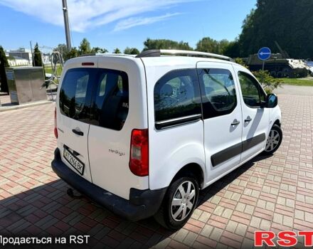 Белый Ситроен Берлинго, объемом двигателя 1.6 л и пробегом 0 тыс. км за 7500 $, фото 3 на Automoto.ua
