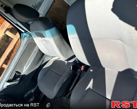 Ситроен Берлинго 2009 в Залещиках на Automoto.ua Белый Ситроен Берлинго, объемом двигателя 1.6 л и пробегом 185 тыс. км за 2500 $, фото 7 на Automoto.ua