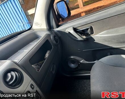 Ситроен Берлинго 2009 в Залещиках на Automoto.ua Белый Ситроен Берлинго, объемом двигателя 1.6 л и пробегом 185 тыс. км за 2500 $, фото 6 на Automoto.ua