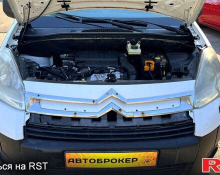 Ситроен Берлинго 2010 в Николаеве на Automoto.ua Белый Ситроен Берлинго, объемом двигателя 1.6 л и пробегом 552 тыс. км за 3500 $, фото 11 на Automoto.ua