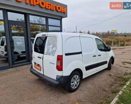 Белый Ситроен Берлинго, объемом двигателя 1.56 л и пробегом 350 тыс. км за 3500 $, фото 2 на Automoto.ua