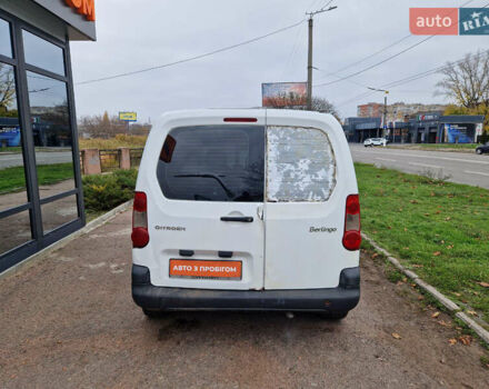 Белый Ситроен Берлинго, объемом двигателя 1.56 л и пробегом 350 тыс. км за 3500 $, фото 3 на Automoto.ua