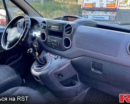 Ситроен Берлинго 2010 в Николаеве на Automoto.ua Белый Ситроен Берлинго, объемом двигателя 1.6 л и пробегом 552 тыс. км за 3500 $, фото 7 на Automoto.ua