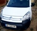 Белый Ситроен Берлинго, объемом двигателя 1.6 л и пробегом 220 тыс. км за 6800 $, фото 5 на Automoto.ua