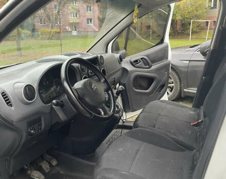 Білий Сітроен Берлінго, об'ємом двигуна 1.56 л та пробігом 293 тис. км за 4500 $, фото 5 на Automoto.ua