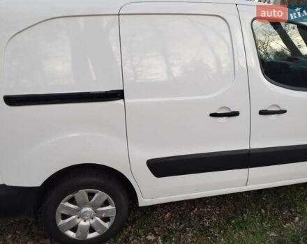 Білий Сітроен Берлінго, об'ємом двигуна 1.6 л та пробігом 313 тис. км за 5900 $, фото 8 на Automoto.ua