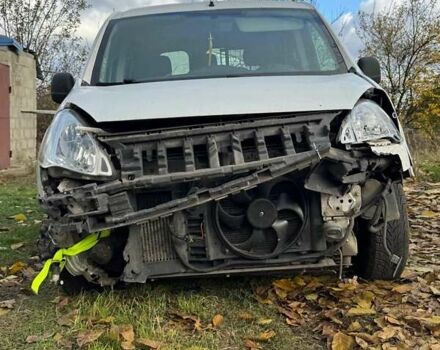 Білий Сітроен Берлінго, об'ємом двигуна 1.6 л та пробігом 347 тис. км за 4000 $, фото 1 на Automoto.ua