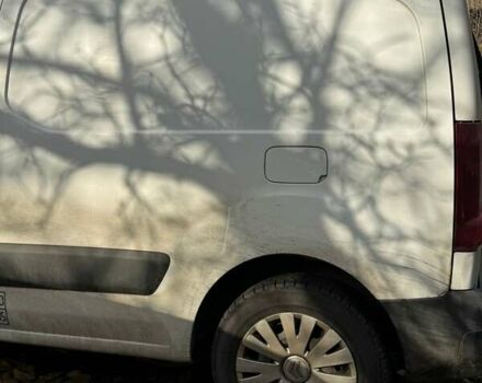 Білий Сітроен Берлінго, об'ємом двигуна 1.6 л та пробігом 347 тис. км за 4000 $, фото 13 на Automoto.ua