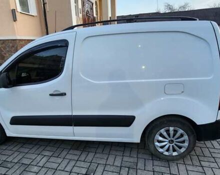 Белый Ситроен Берлинго, объемом двигателя 1.56 л и пробегом 267 тыс. км за 5750 $, фото 6 на Automoto.ua