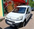 Белый Ситроен Берлинго, объемом двигателя 1.6 л и пробегом 299 тыс. км за 4700 $, фото 1 на Automoto.ua