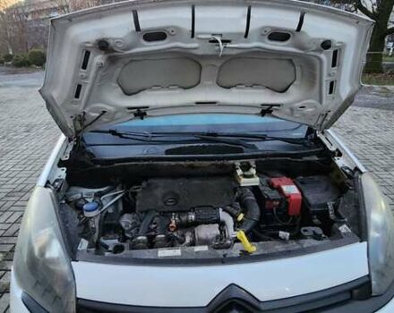 Белый Ситроен Берлинго, объемом двигателя 1.56 л и пробегом 267 тыс. км за 5750 $, фото 12 на Automoto.ua