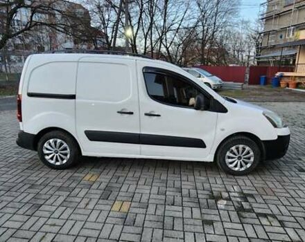 Белый Ситроен Берлинго, объемом двигателя 1.56 л и пробегом 267 тыс. км за 5750 $, фото 3 на Automoto.ua