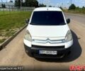 Белый Ситроен Берлинго, объемом двигателя 1.6 л и пробегом 350 тыс. км за 5999 $, фото 1 на Automoto.ua