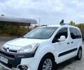 Белый Ситроен Берлинго, объемом двигателя 1.6 л и пробегом 270 тыс. км за 7500 $, фото 1 на Automoto.ua