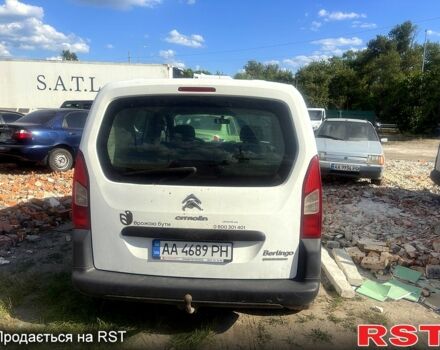 Белый Ситроен Берлинго, объемом двигателя 1.6 л и пробегом 180 тыс. км за 8900 $, фото 3 на Automoto.ua