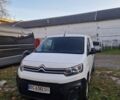 Белый Ситроен Берлинго, объемом двигателя 1.56 л и пробегом 276 тыс. км за 11000 $, фото 1 на Automoto.ua